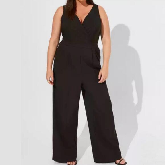 Torrid Studio Refined Sleeveless Black Crepe Surplice Jumpsuit women’s plus 26 - Picture 1 of 14